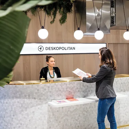 Deskopolitan House Hotel