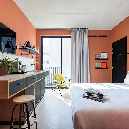 Deskopolitan House 3* Parigi
