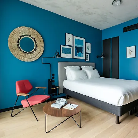 Deskopolitan House Parigi